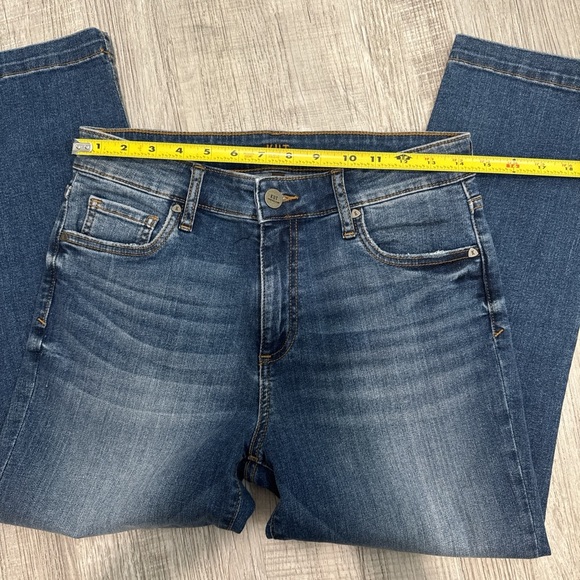 kUT From The Kloth High Rise Crop Straight Leg Blue Jeans Sz 6 - Picture 9 of 16